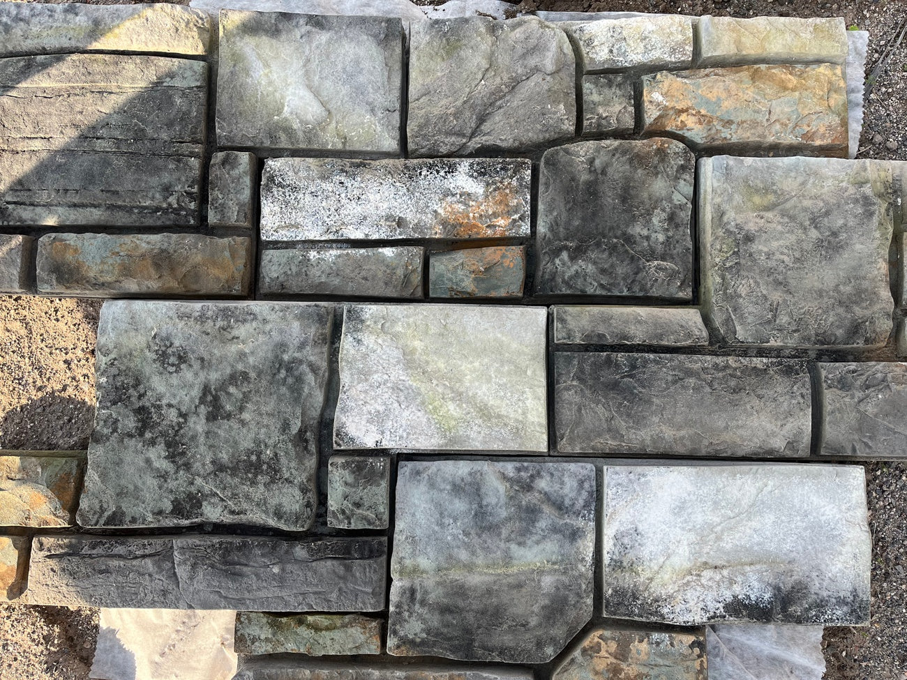 Pinehills Cobblestone Lambris - Yard Inventory
