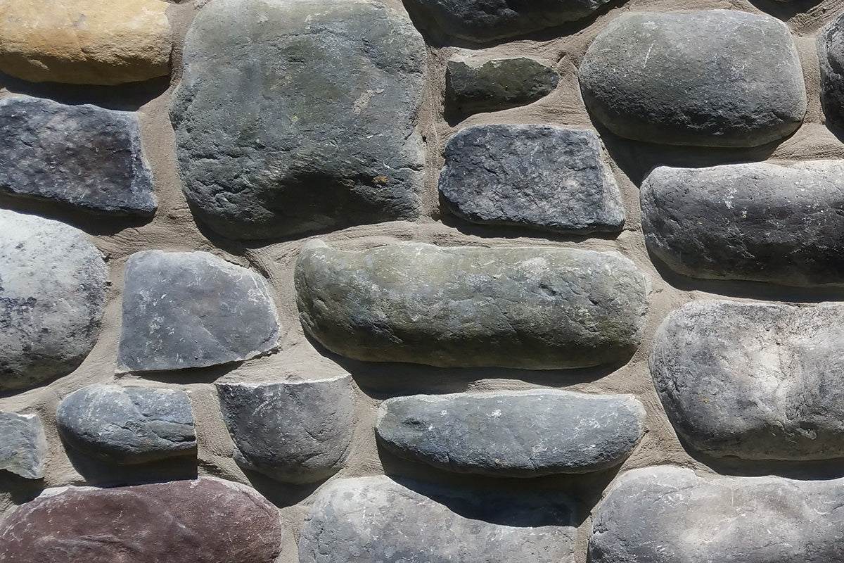 Brookstone - Muestra