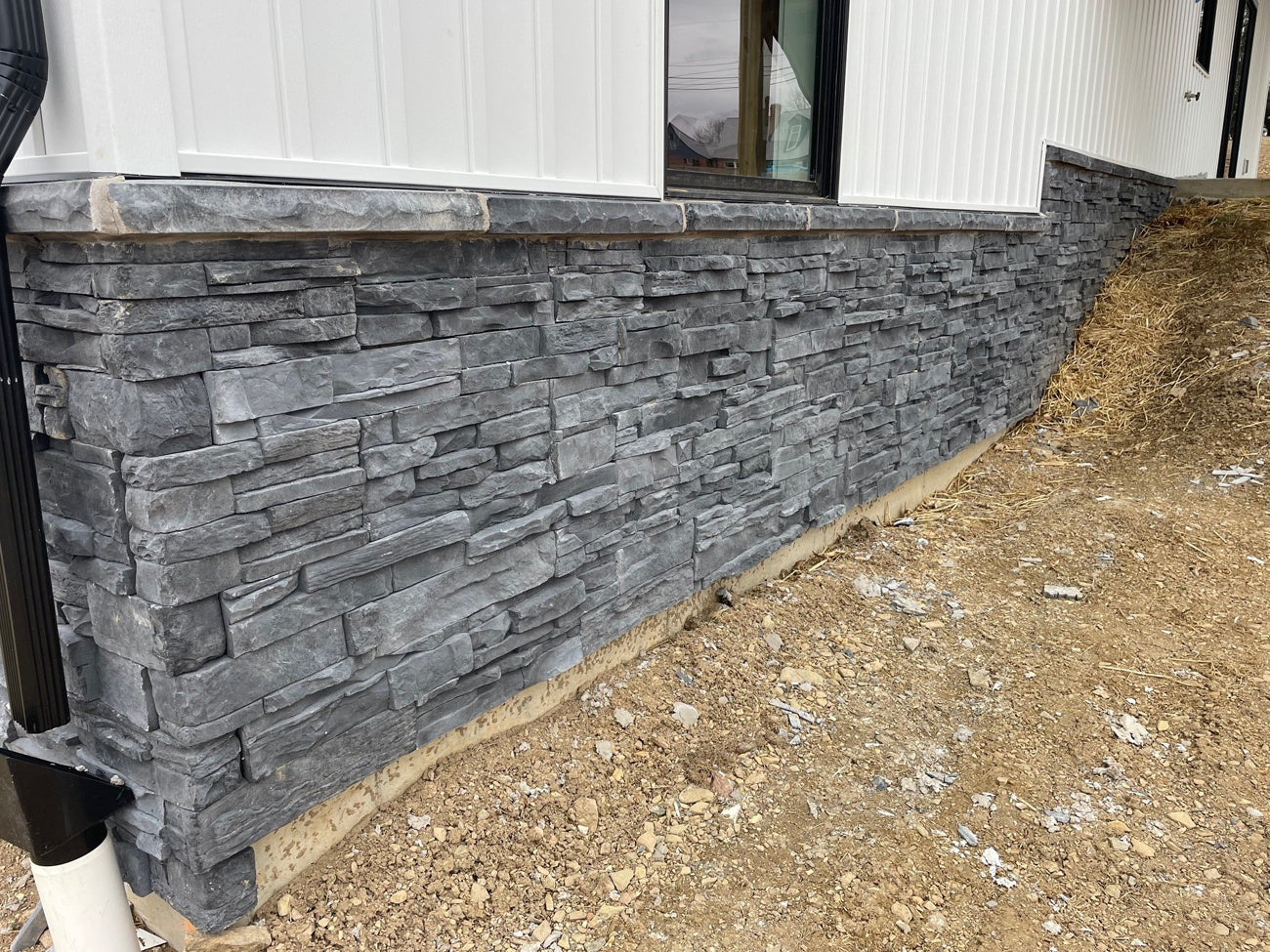 Onyx Ledgestone - Yard Inventory