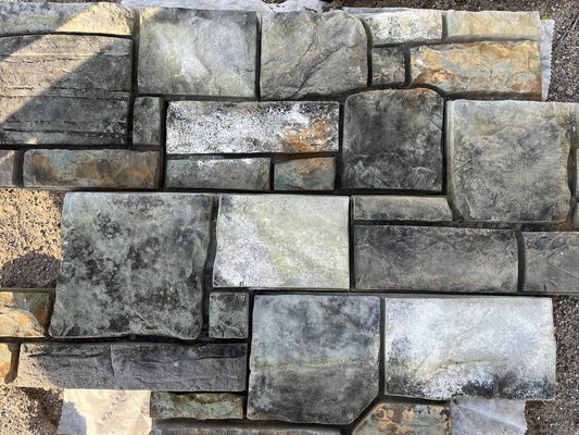 Pinehills Cobblestone Lambris - Yard Inventory